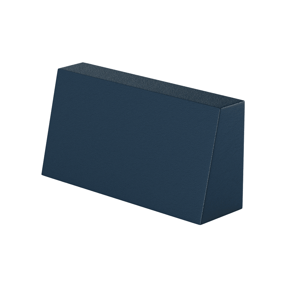 Coussin de dossier incliné sur mesure en similicuir